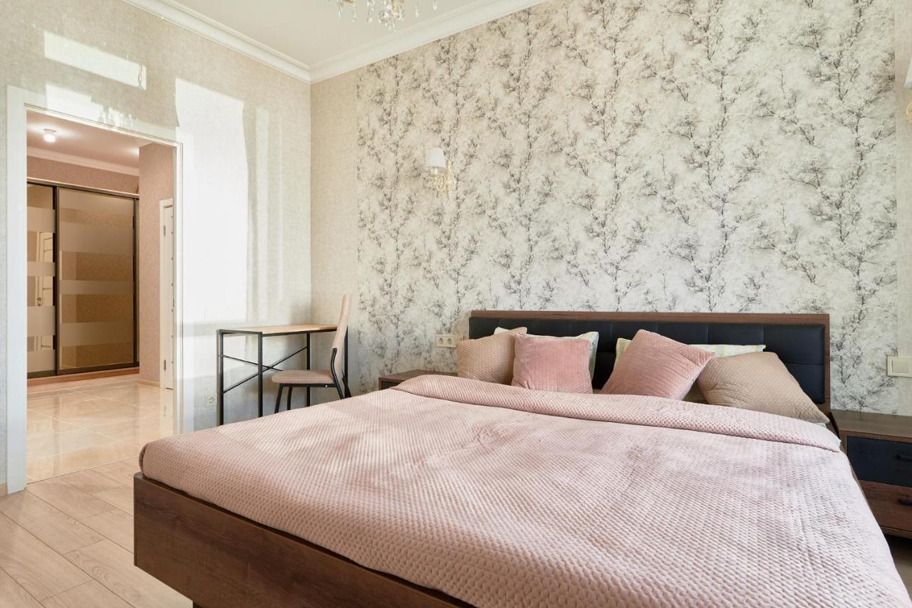 Kador Home Hotel Downtown Κίεβο Εξωτερικό φωτογραφία