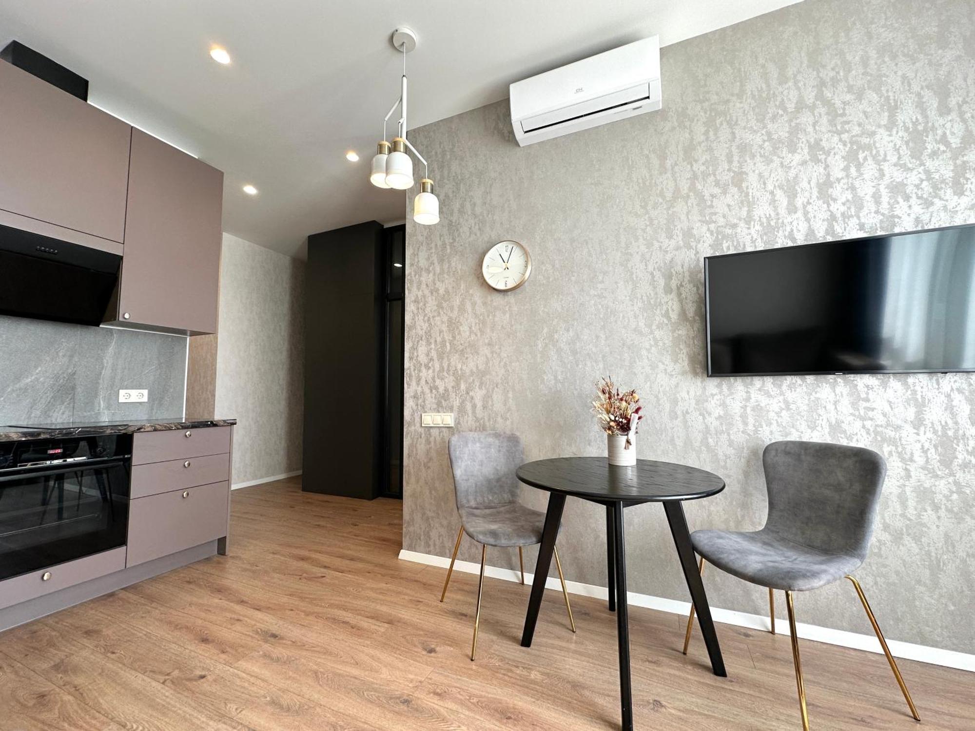 Kador Home Hotel Downtown Κίεβο Δωμάτιο φωτογραφία
